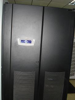 ���̰���